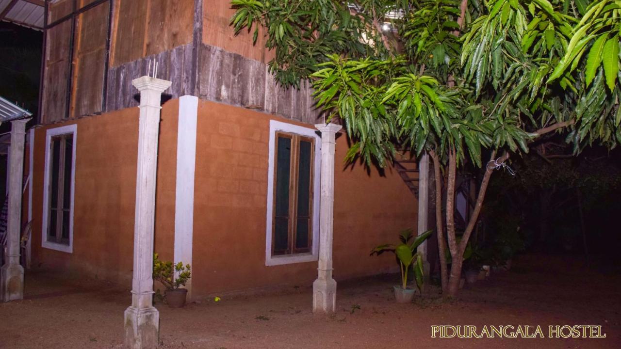 Pidurangala Hostel Sigirîya Extérieur photo
